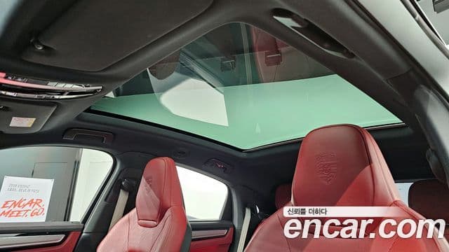 Porsche Cayenne (PO536) 3.0 Platinum Edition, 2023 18