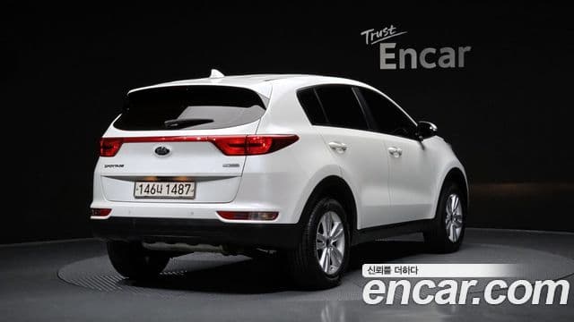 Kia Sportage 4세대 дизель 1.7 2WD Trendy, 2018 2