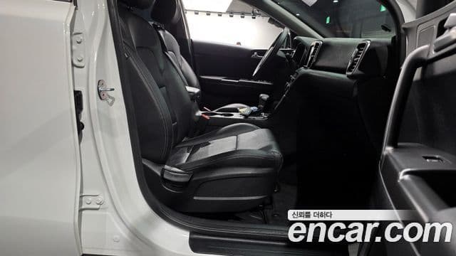 Kia Sportage 4세대 дизель 1.7 2WD Trendy, 2018 11
