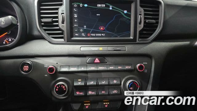 Kia Sportage 4세대 дизель 1.7 2WD Trendy, 2018 16