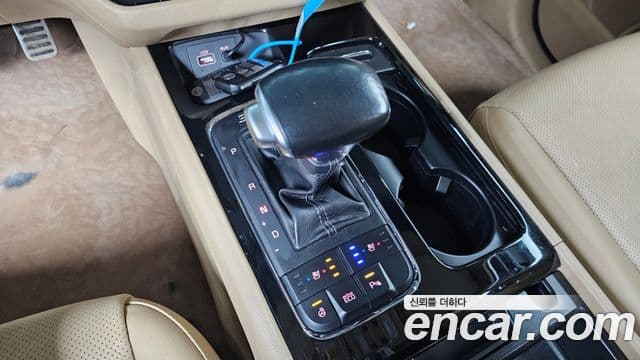 Kia All New Carnival Prestige High Roof, 2017 9