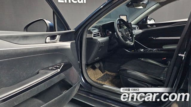 Kia K5 3세대 Trendy, 2022 10