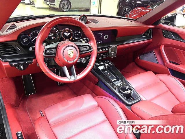 Porsche 911 (992) Carrera 4 GTS кабриолет, 2024 7