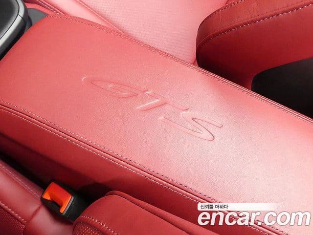 Porsche 911 (992) Carrera 4 GTS кабриолет, 2024 15