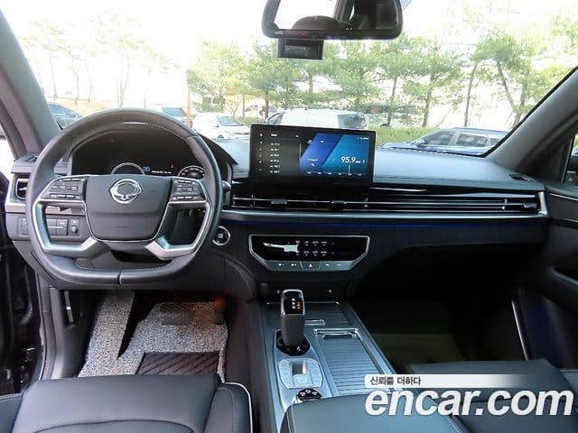 KG모빌리티(SsangYong) Rexton New Arena Noblesse, 2025 7