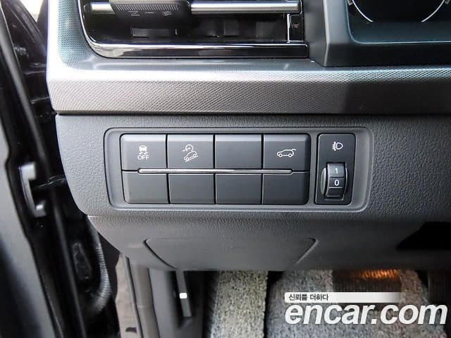 KG모빌리티(SsangYong) Rexton New Arena Noblesse, 2025 11