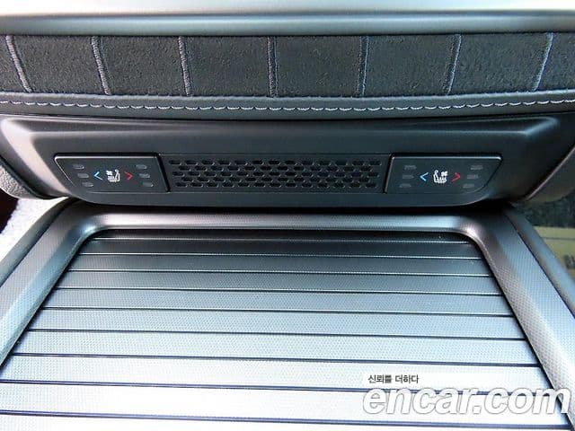 KG모빌리티(SsangYong) Rexton New Arena Noblesse, 2025 12