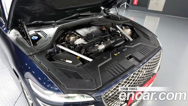 Genesis GV70, 2022 6