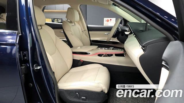 Genesis GV70, 2022 11