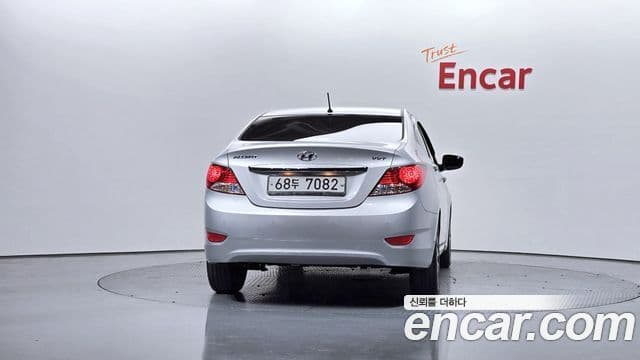 Hyundai Accent(новый кузов / новое поколение) Premium, 2014 4