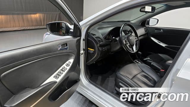 Hyundai Accent(новый кузов / новое поколение) Premium, 2014 11