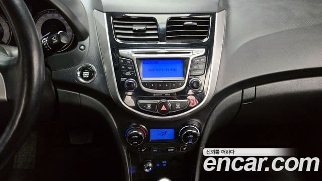 Hyundai Accent(новый кузов / новое поколение) Premium, 2014 15