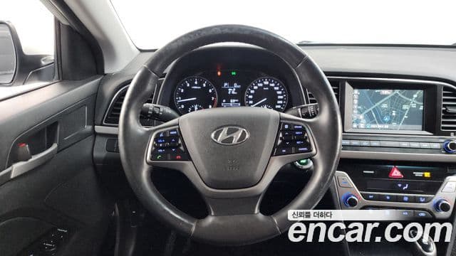 Hyundai Avante AD 1.6 GDI Smart, 2017 13