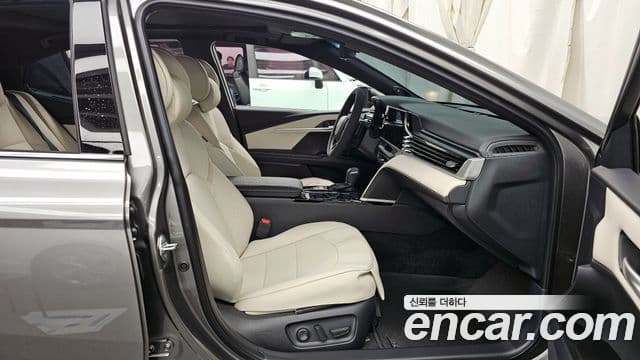 Toyota 캠리 (XV80) 2.5 XLE Premium гибрид, 2025 11