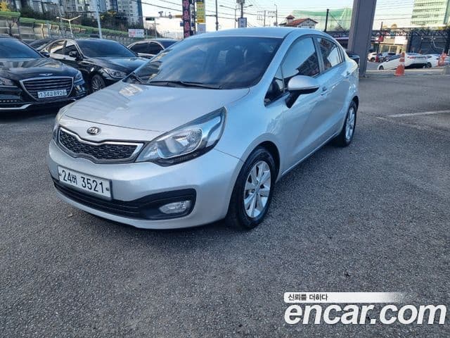 Kia All New Pride Deluxe, 2014 1