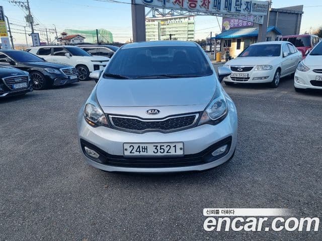 Kia All New Pride Deluxe, 2014 2
