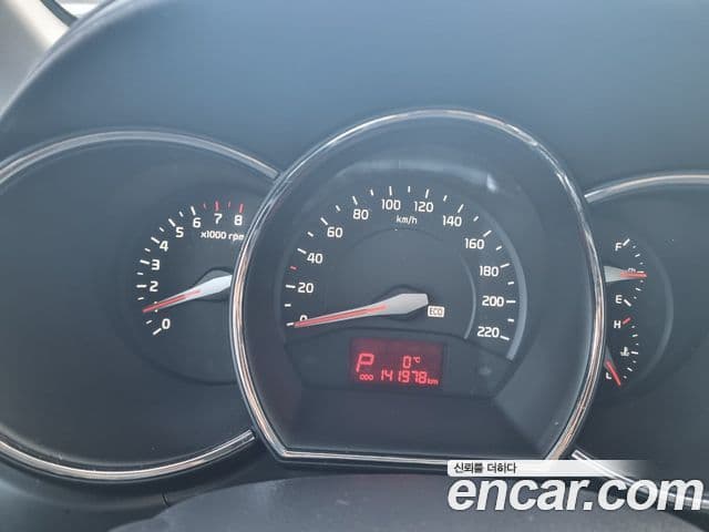 Kia All New Pride Deluxe, 2014 18