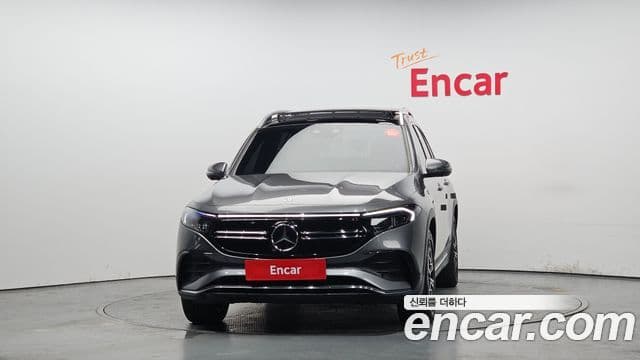 Mercedes-Benz EQB X243 AMG Line, 2022 3