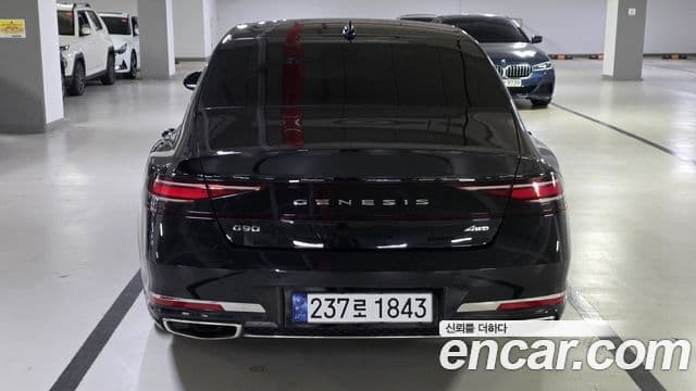 Genesis G90 (RS4) бензин 3.5 турбо AWD, 2023 4