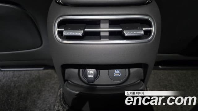 Genesis G90 (RS4) бензин 3.5 турбо AWD, 2023 14