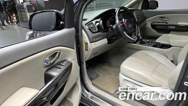 Kia All New Carnival Special, 2018 11