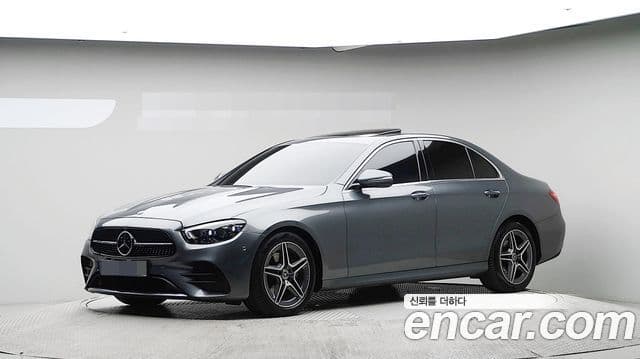 Mercedes-Benz E-класс W213 AMG Line, 2023 1