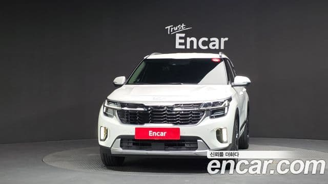 Kia The / новый New Seltos Signature, 2023 3