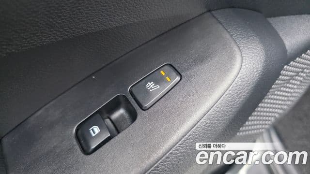 Kia The / новый New Seltos Signature, 2023 18