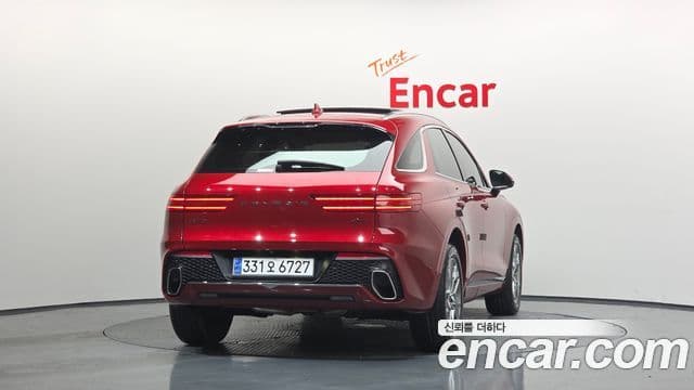 Genesis GV70, 2021 4