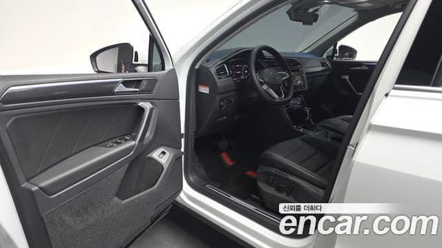Volkswagen Tiguan 2세대 Prestige, 2024 12