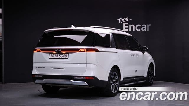 Kia Carnival 4세대 Signature, 2021 2