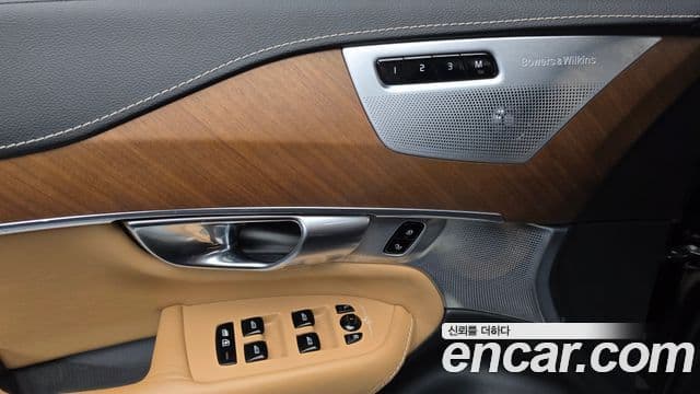 Volvo XC90 2세대 D5 Inscription, 2019 17
