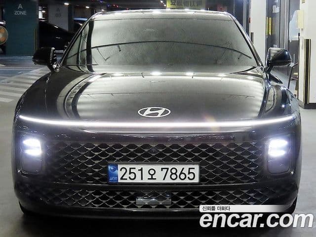 Hyundai Grandeur (GN7) Calligraphy, 2023 2