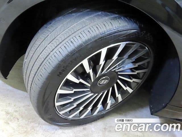 Hyundai Grandeur (GN7) Calligraphy, 2023 20