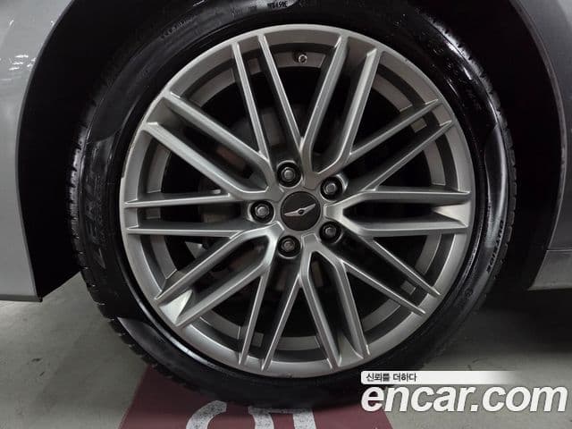 Genesis G70 Elite, 2020 8