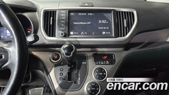 Kia The / новый New Ray Signature, 2021 14