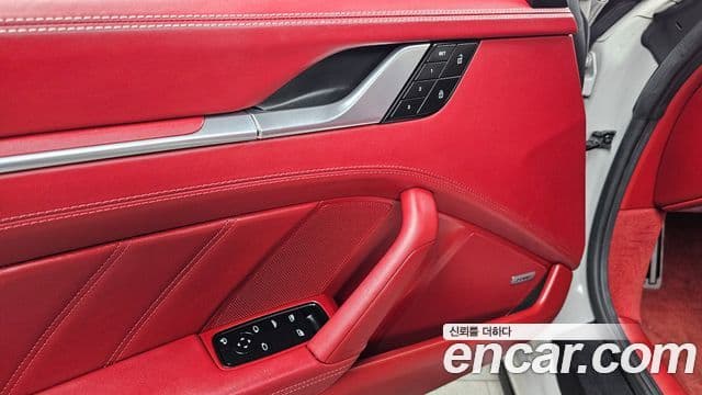 Porsche 911 (992) турбо S кабриолет, 2022 14