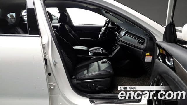 Kia K7 Premier гибрид Noblesse, 2021 11