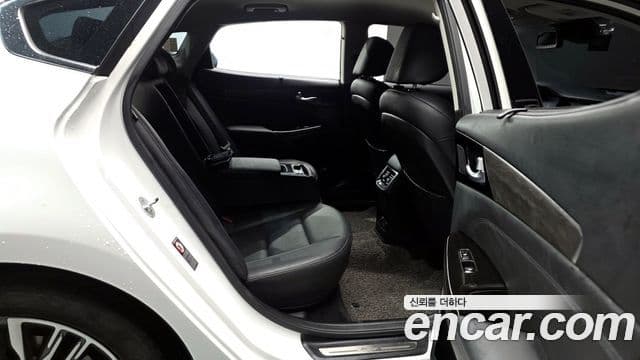 Kia K7 Premier гибрид Noblesse, 2021 12