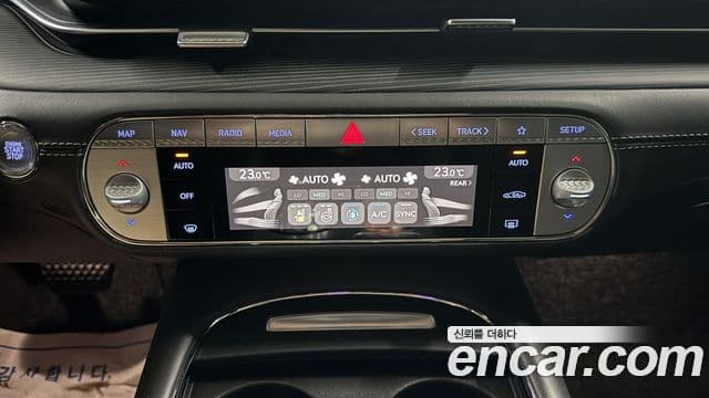 Genesis G90 (RS4) бензин 3.5 турбо AWD, 2023 10