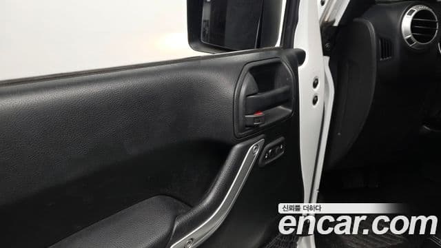 Jeep Wrangler (JK) 3.6 Sahara 4도어, 2017 14