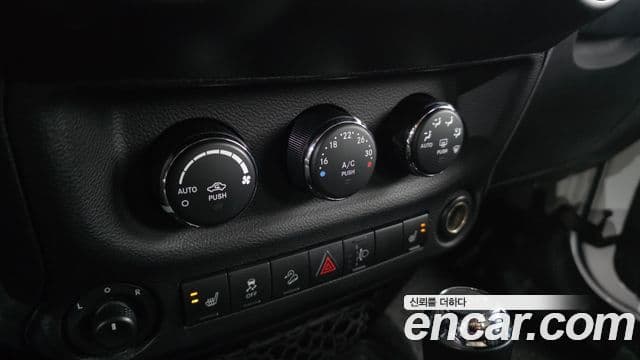 Jeep Wrangler (JK) 3.6 Sahara 4도어, 2017 19