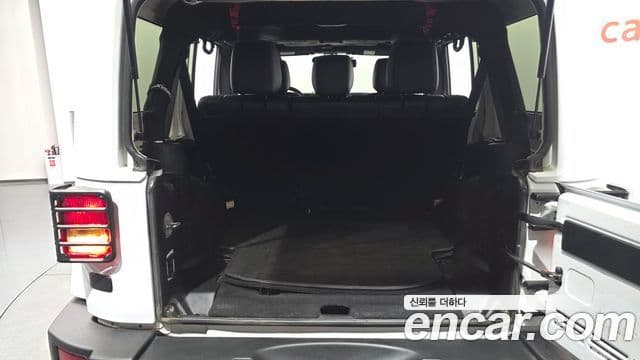 Jeep Wrangler (JK) 3.6 Sahara 4도어, 2017 20