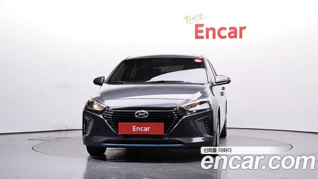 Hyundai Ioniq гибрид, 2017 3