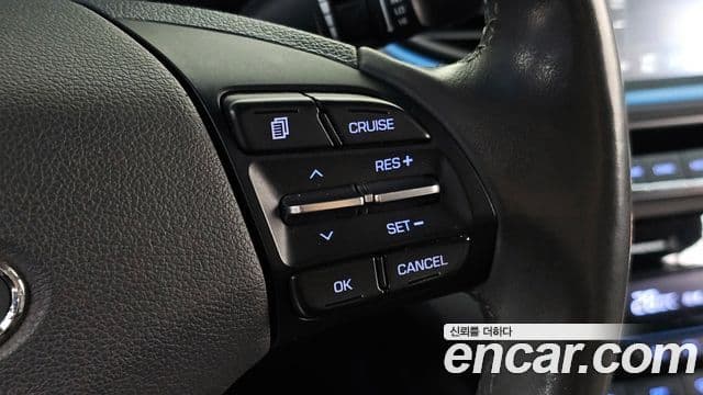 Hyundai Ioniq гибрид, 2017 14