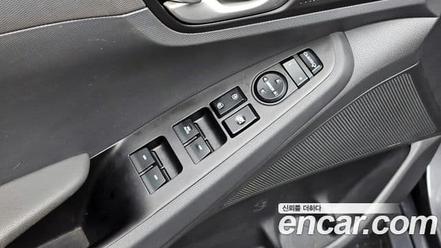 Hyundai Ioniq гибрид, 2017 19