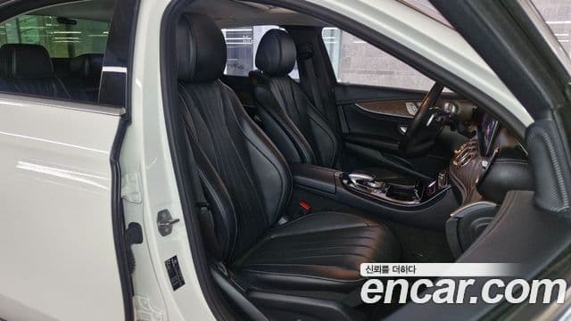 Mercedes-Benz E-класс W213 Exclusive, 2018 11