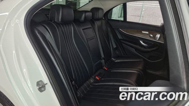 Mercedes-Benz E-класс W213 Exclusive, 2018 12