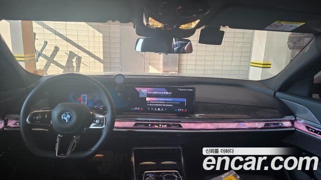 BMW i7 (G70) eDrive 50 M Sport, 2024 4