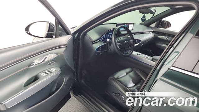 Genesis GV70, 2021 10